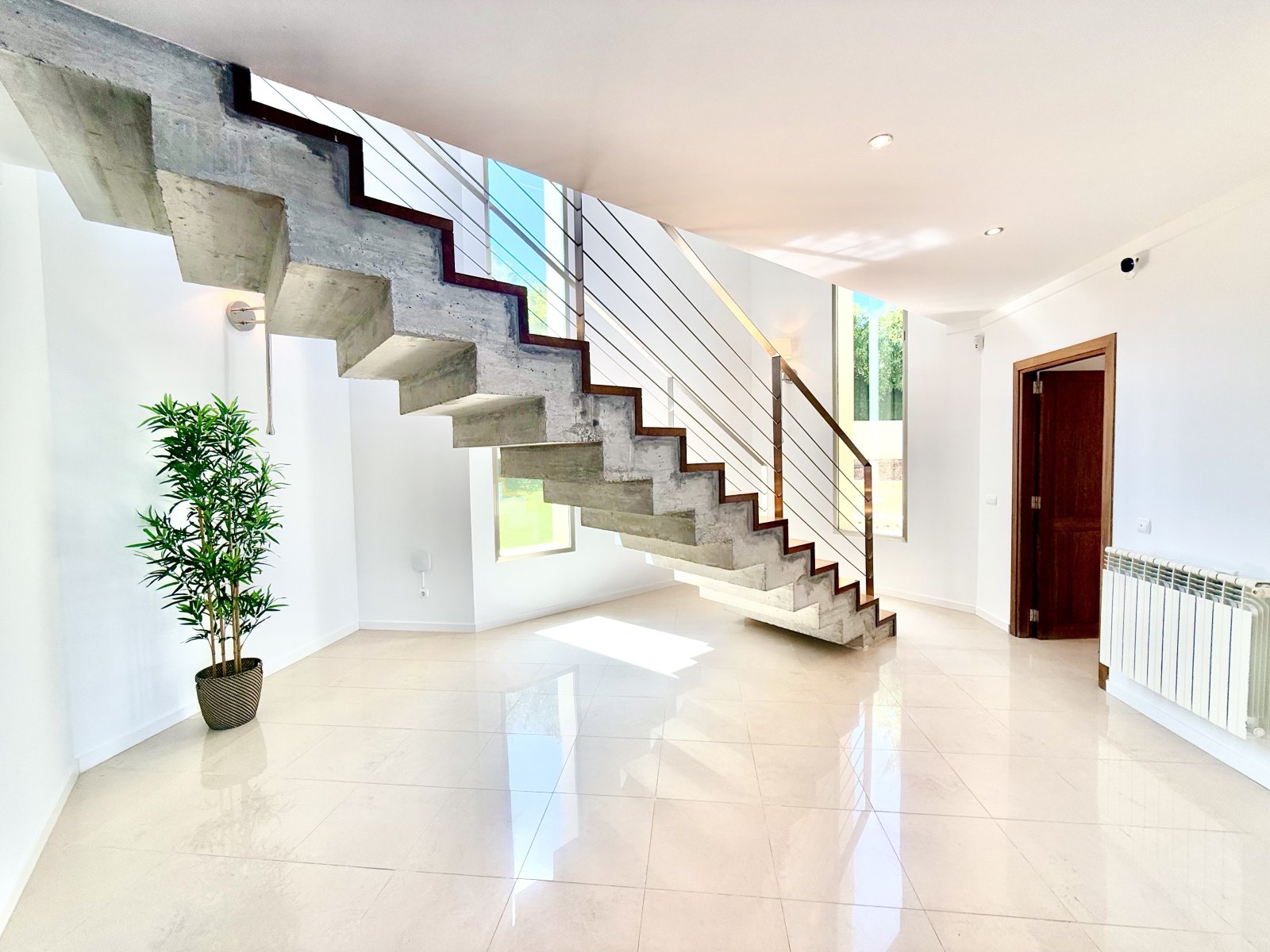 Exklusive Villa mit Pool und Sauna in Top-Lage