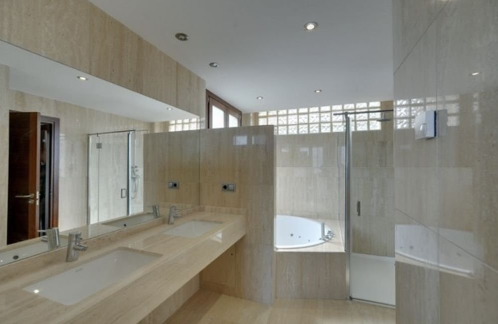 Moderna villa con piscina en la mejor ubicación de Santa Ponsa