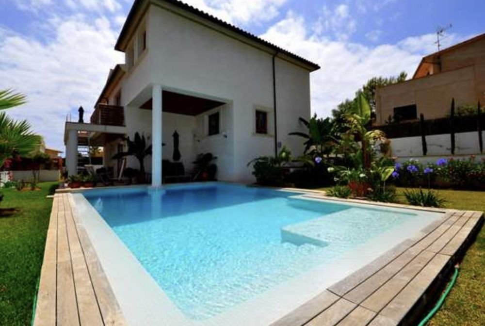 Santa Ponca: Moderna villa con piscina en la mejor ubicación de Santa Ponsa 
