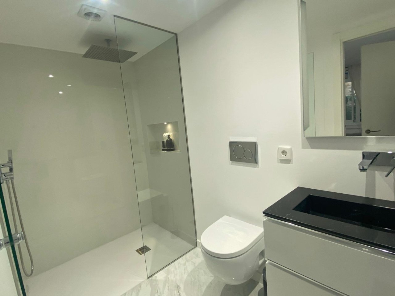 Appartement modernisé à Portals Nous avec vue sur la mer et piscine