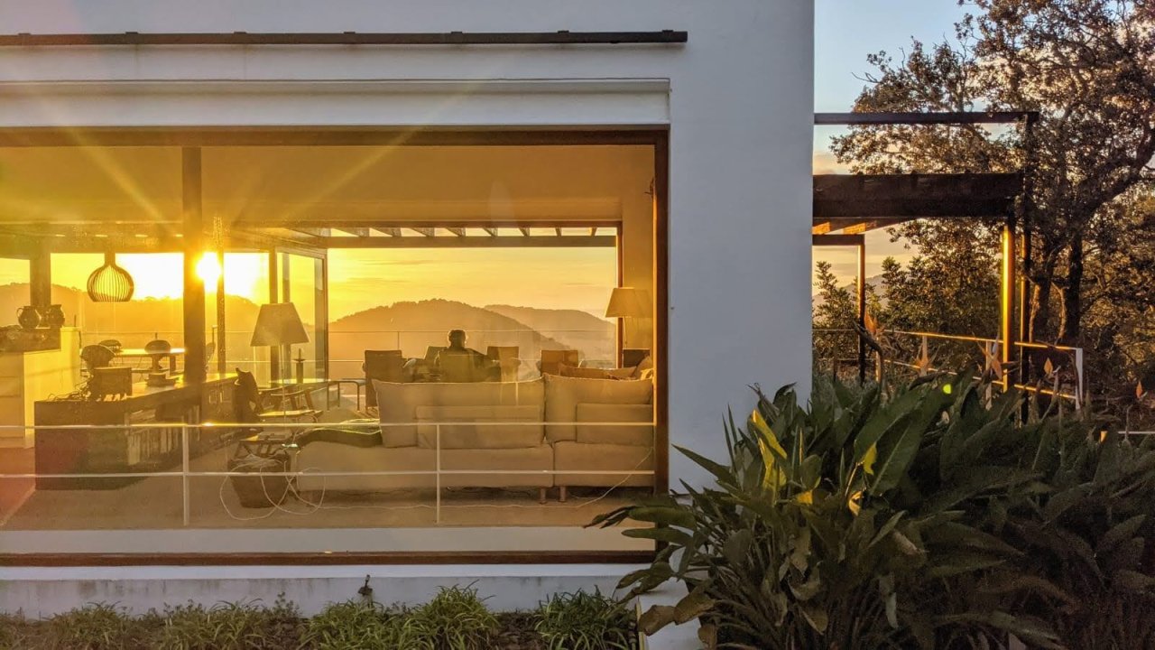 Idyllische Finca mit Pool und Blick bis auf die Bucht Palmas