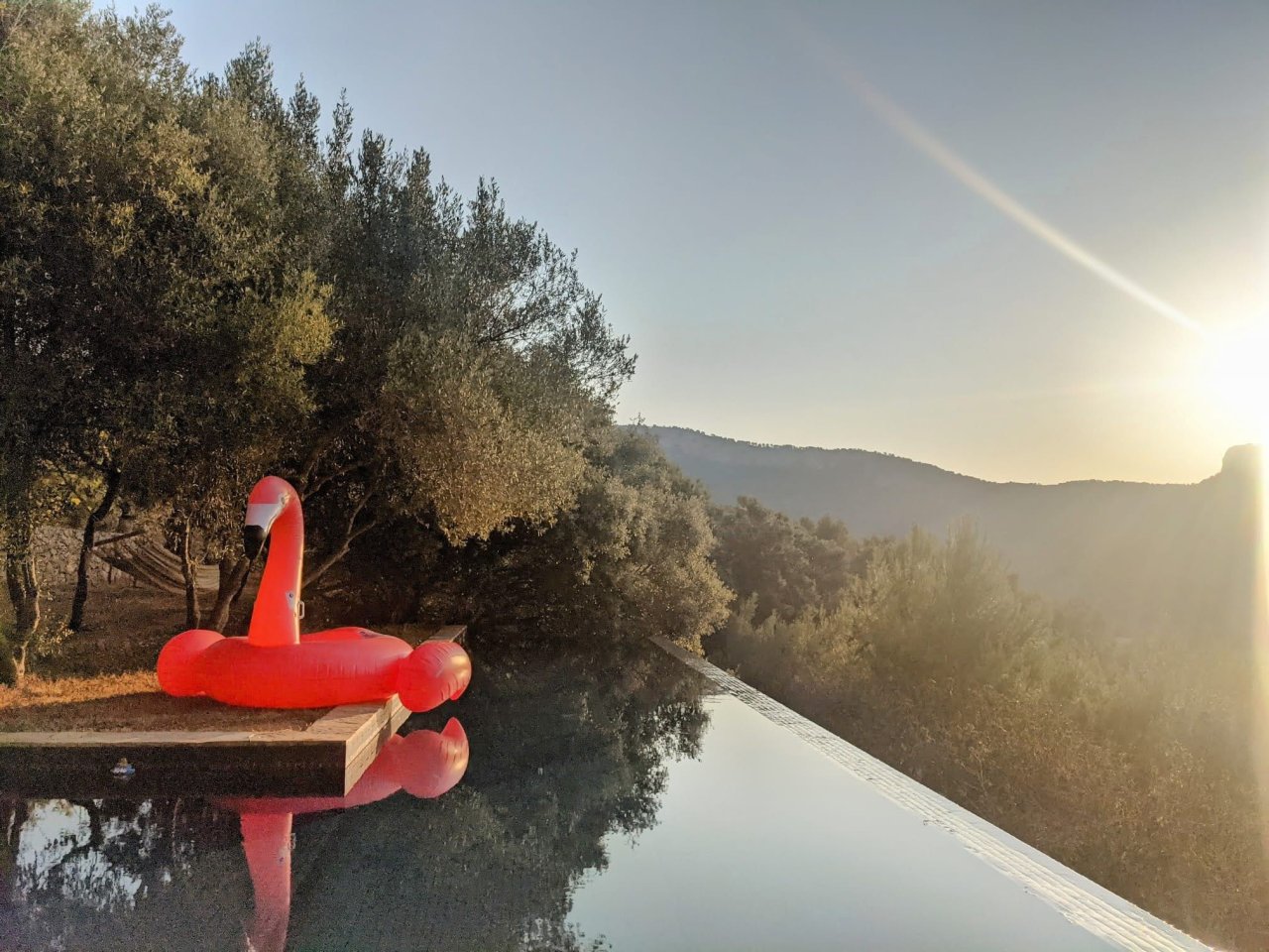 Idyllische Finca mit Pool und Blick bis auf die Bucht Palmas