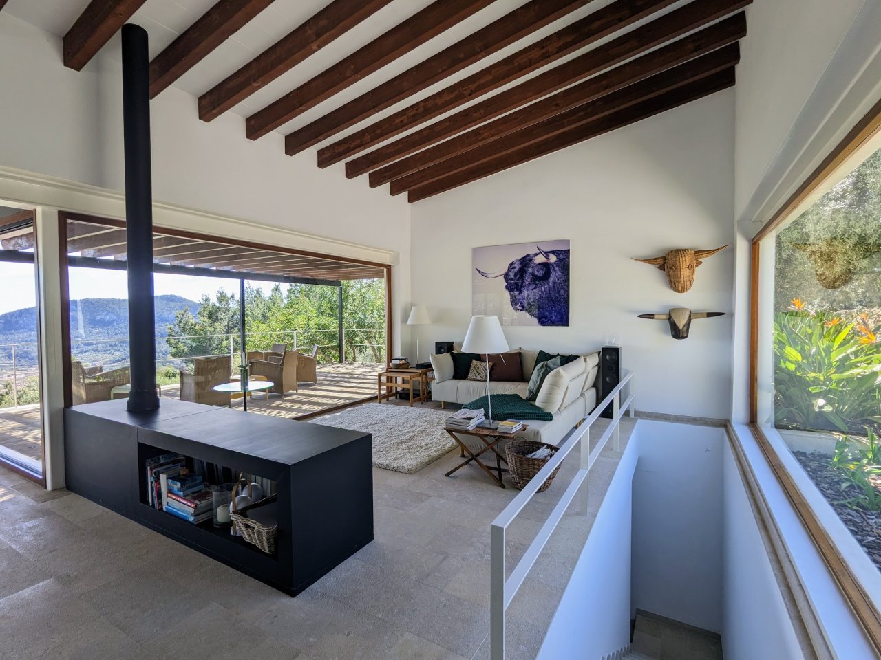 Idyllische Finca mit Pool und Blick bis auf die Bucht Palmas