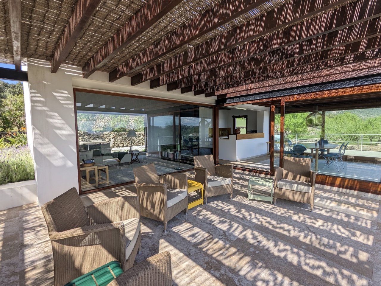 Idyllische Finca mit Pool und Blick bis auf die Bucht Palmas