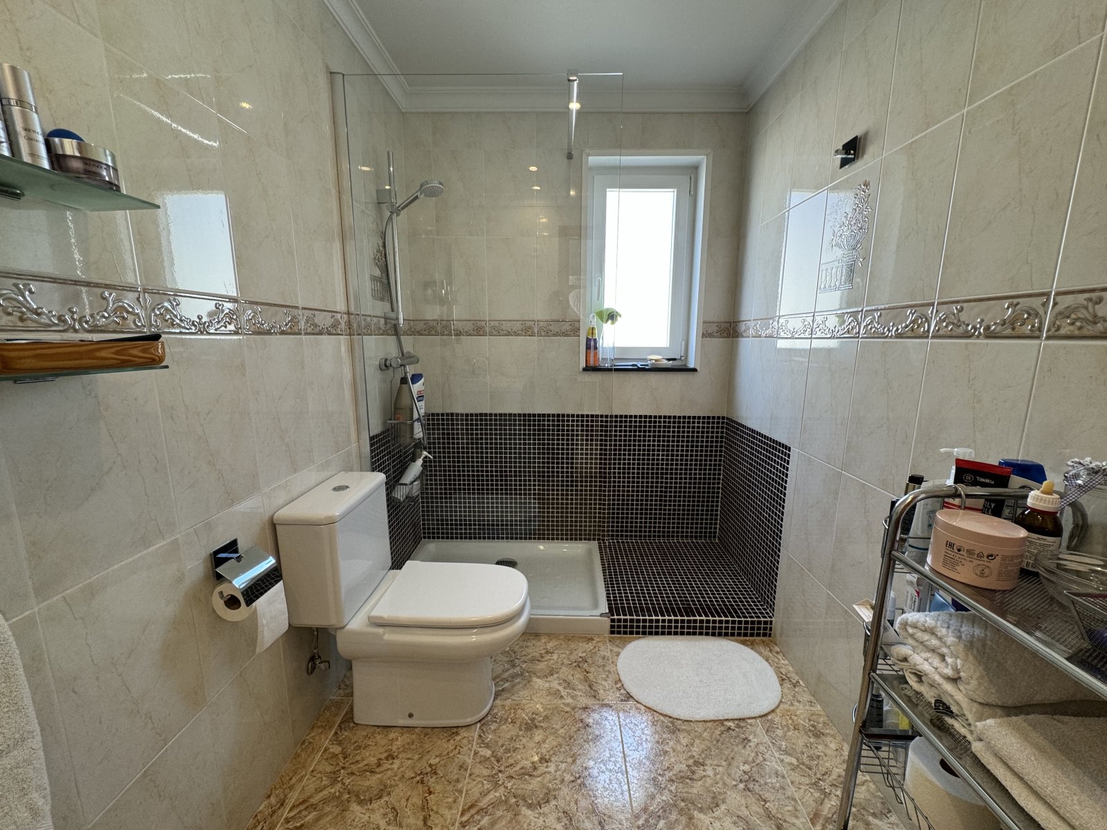 Maison individuelle privée dans un endroit calme avec piscine et jardin méditerranéen à Son Ferrer