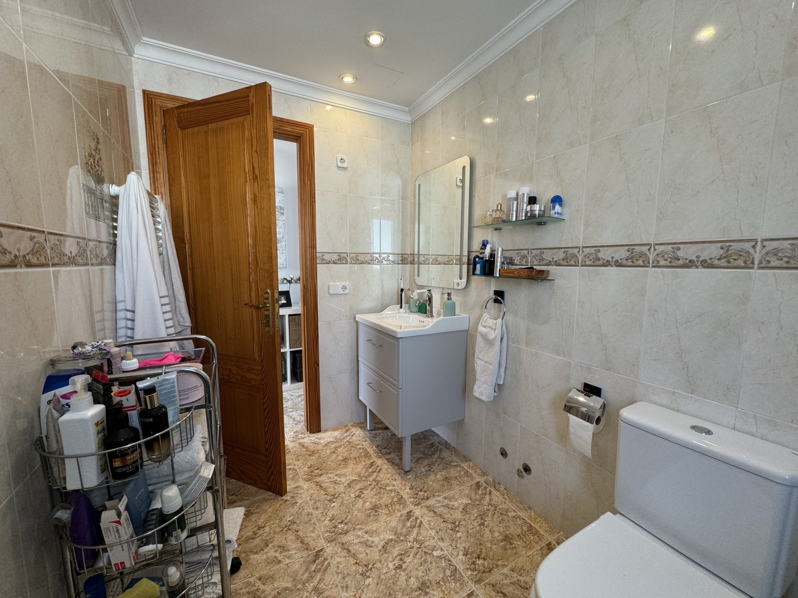 Maison individuelle privée dans un endroit calme avec piscine et jardin méditerranéen à Son Ferrer