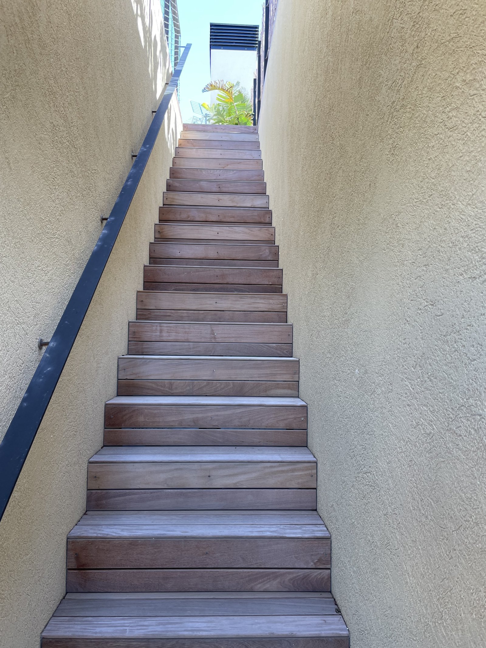 Nouveau penthouse duplex de luxe avec terrasse sur le toit, piscine et vue sur la mer à Bonanova