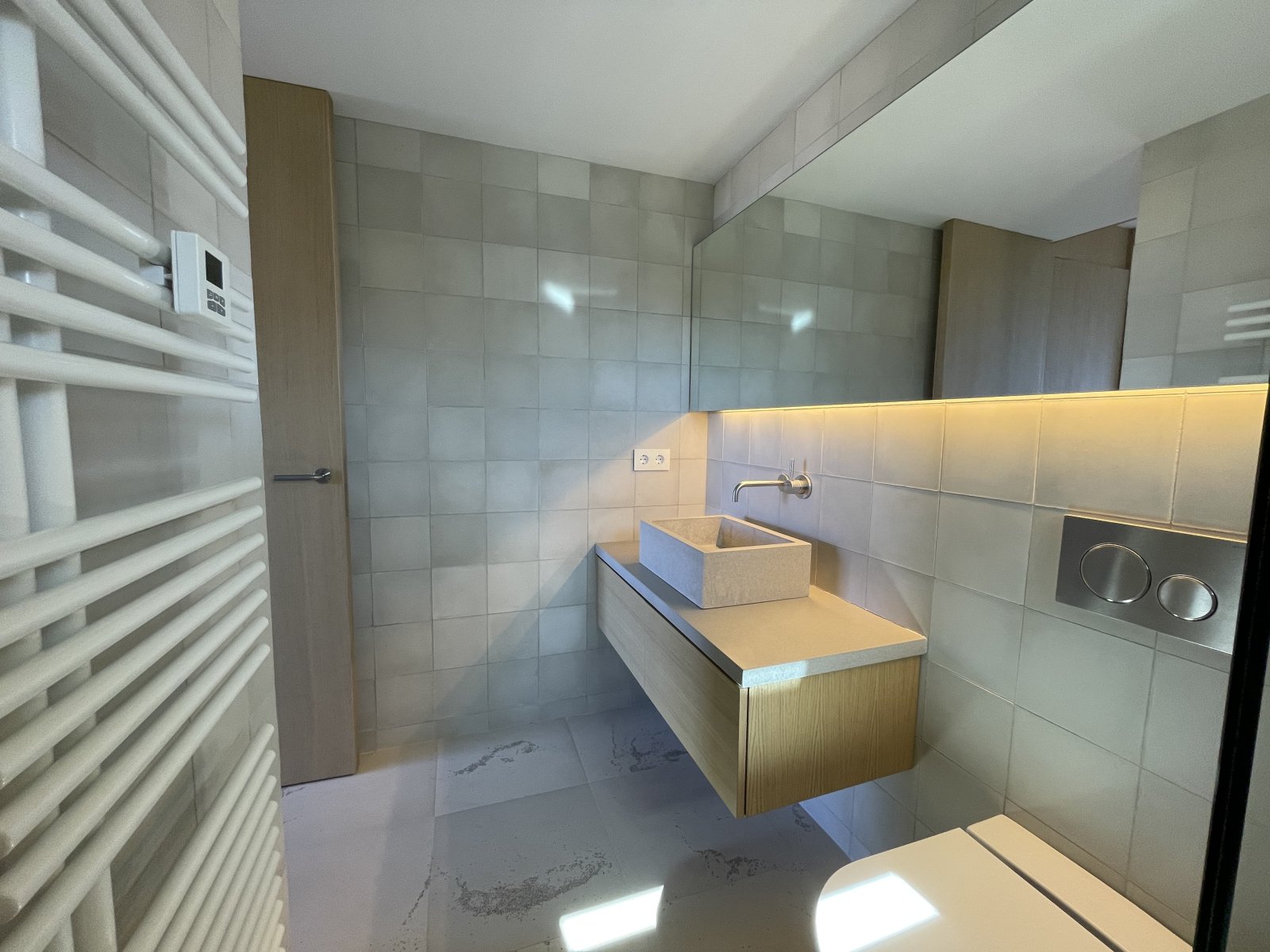 Nouveau penthouse duplex de luxe avec terrasse sur le toit, piscine et vue sur la mer à Bonanova